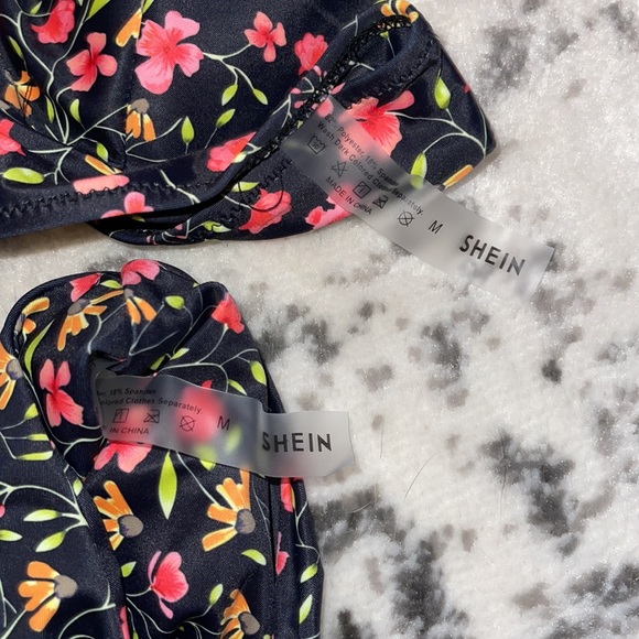 Shein High Waisted Bikini Set - Picture 4 of 4